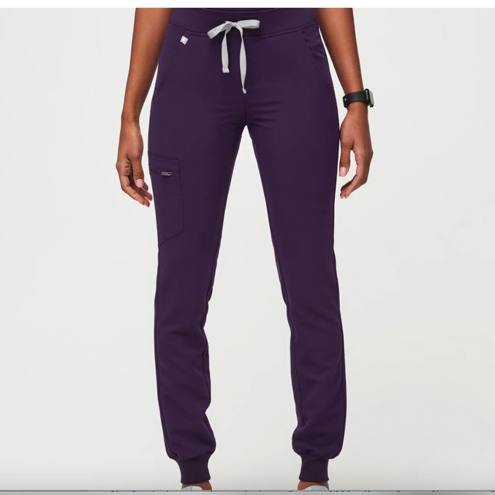 FIGS Zamora jogger scrub pants (XS, purple jam)